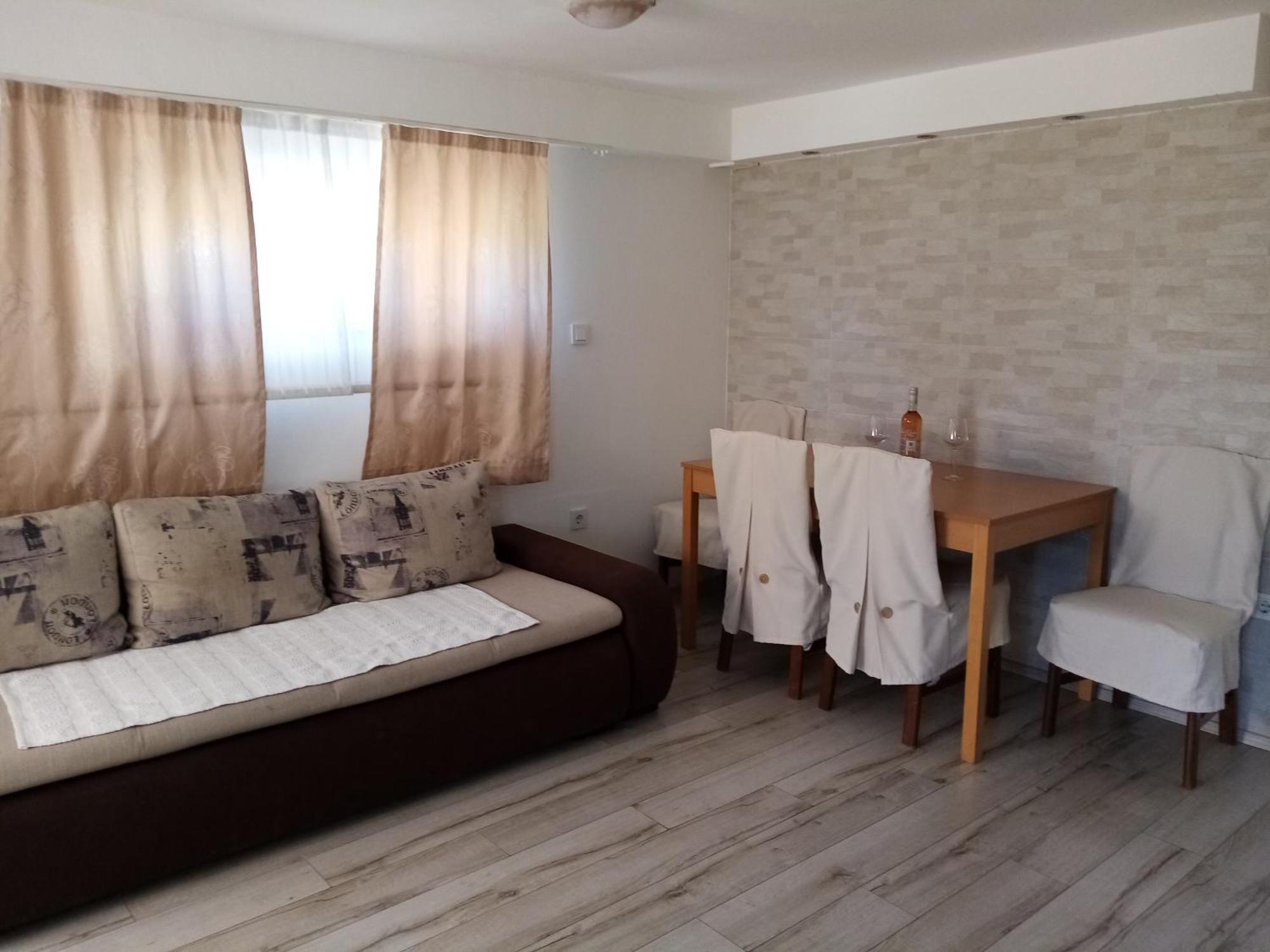 House Josipa Hotel Rakovica Ngoại thất bức ảnh