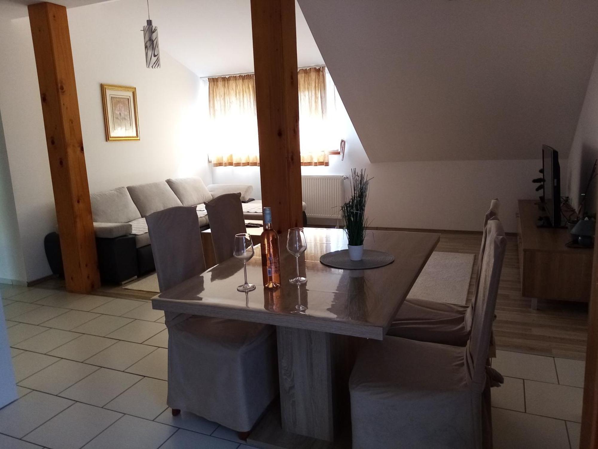 House Josipa Hotel Rakovica Ngoại thất bức ảnh