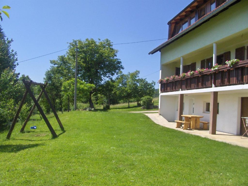 House Josipa Hotel Rakovica Ngoại thất bức ảnh