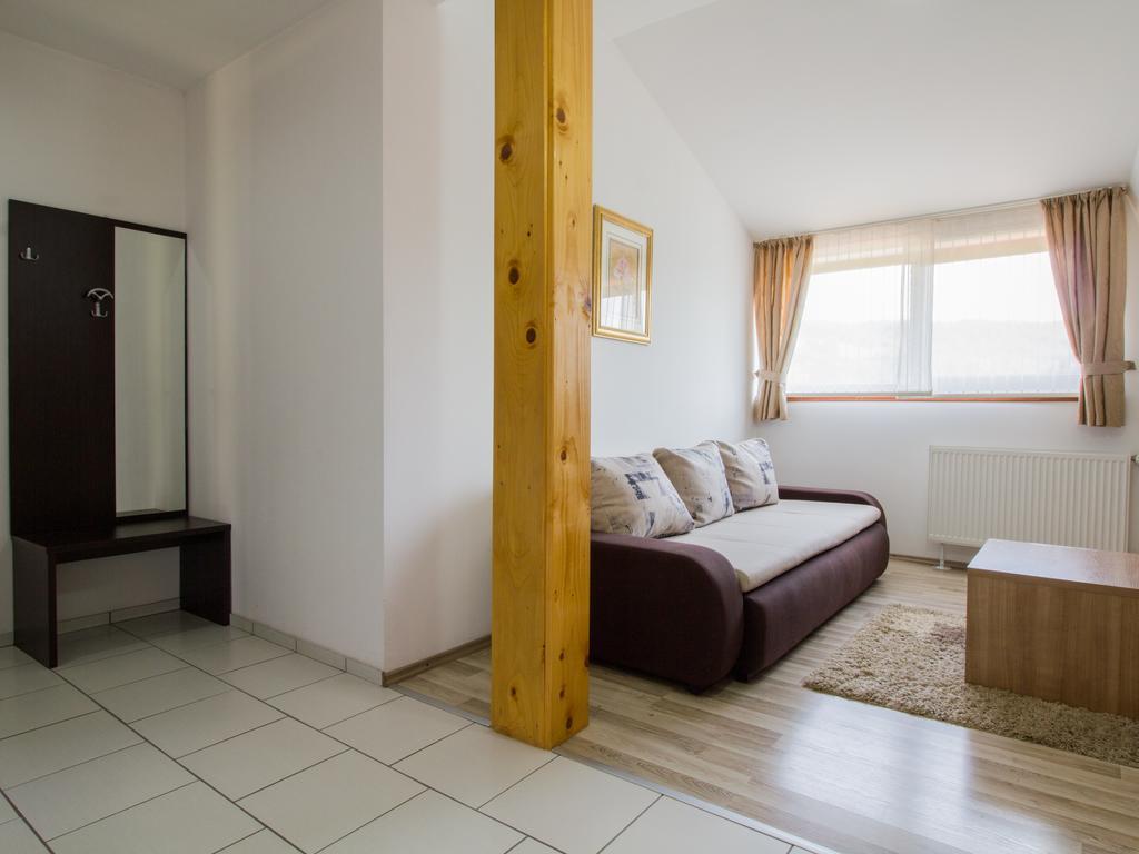 House Josipa Hotel Rakovica Ngoại thất bức ảnh